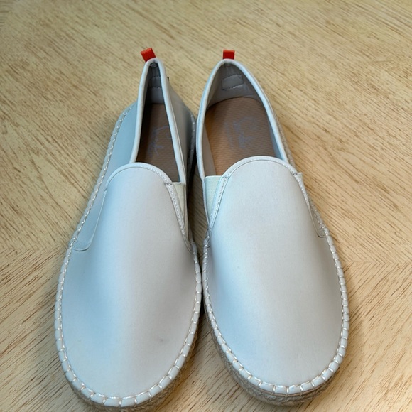 Sea*Star Men’s Mariner Slip-On (11) - Picture 1 of 9